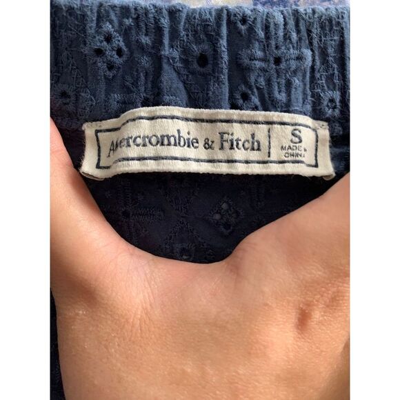 Abercrombie & Fitch top - Picture 4 of 5